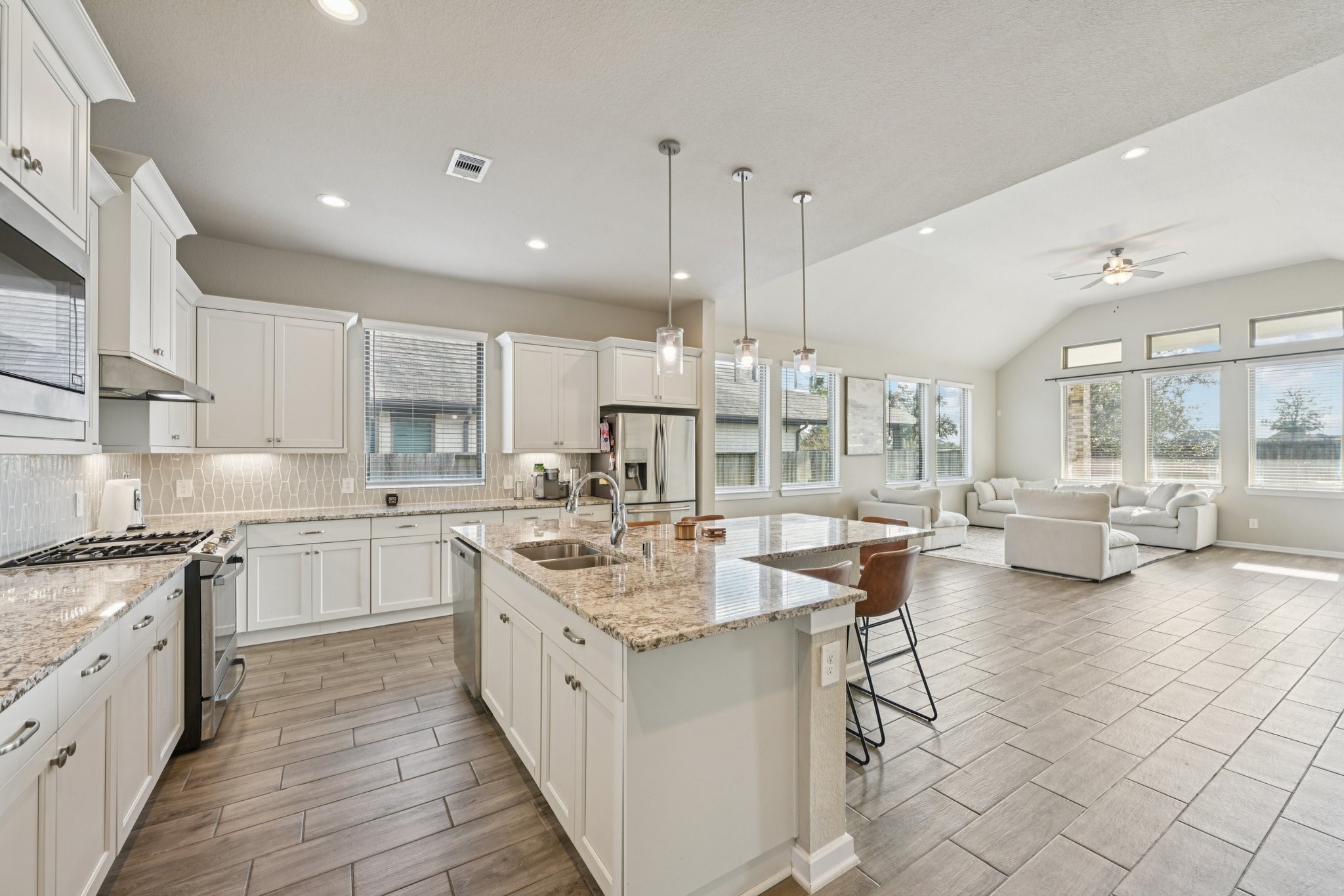 4734 Franklin Way Iowa Colony, TX 77583 - Photo 18 of 33 Open concept kitchen facing the living room