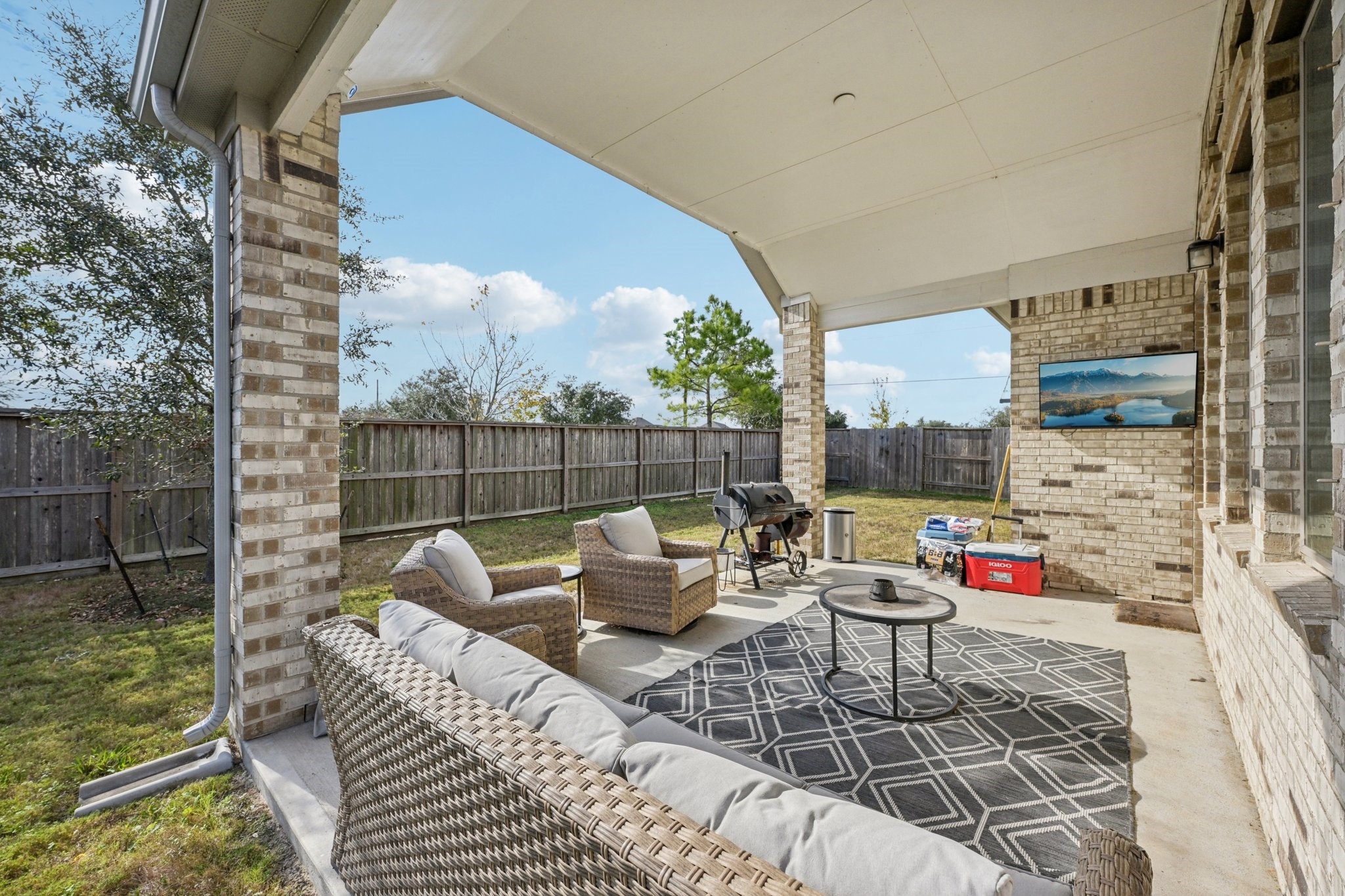 4734 Franklin Way Iowa Colony, TX 77583 - Photo 30 of 33 Covered Patio for entertainment