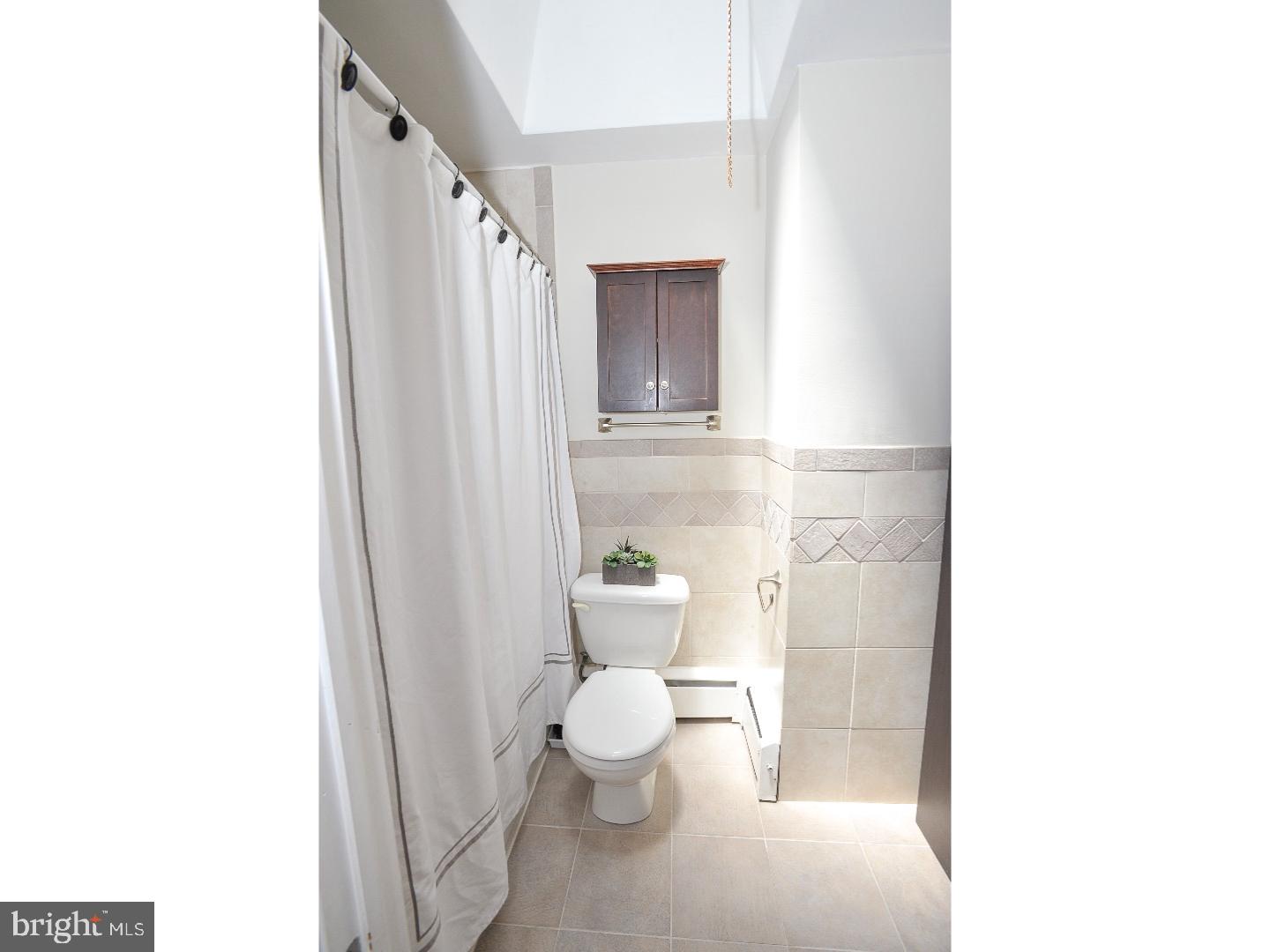 1836 Danforth Street Philadelphia, PA 19152 - Photo 21 of 25 Bathroom