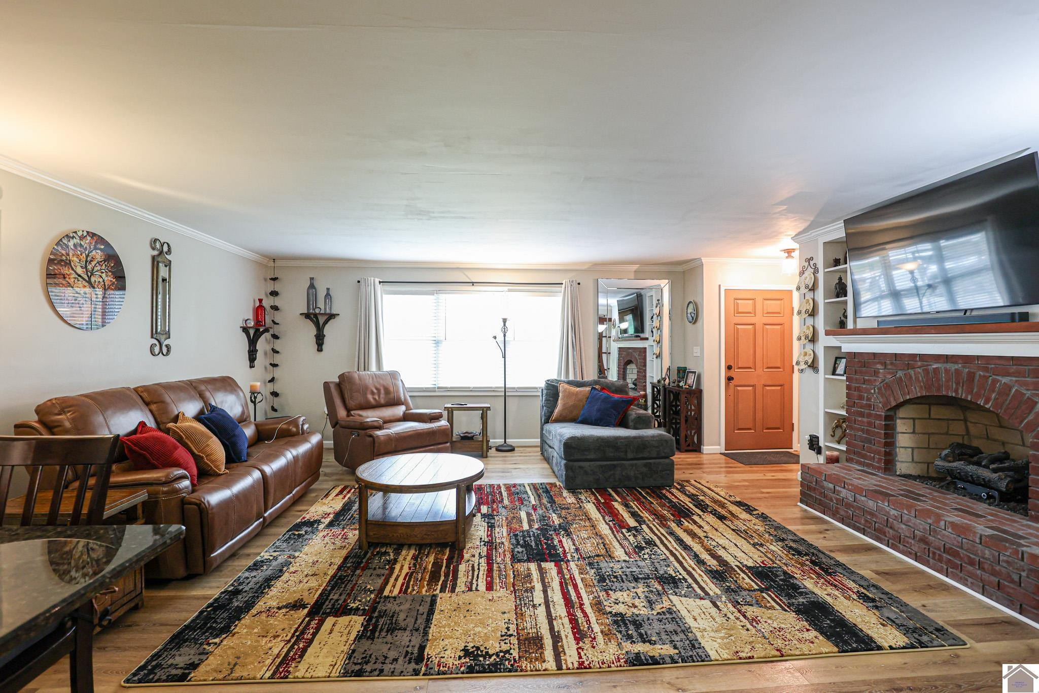 481 West Vaughn Road Mayfield, KY 42066 - Photo 15 of 35 Living Room