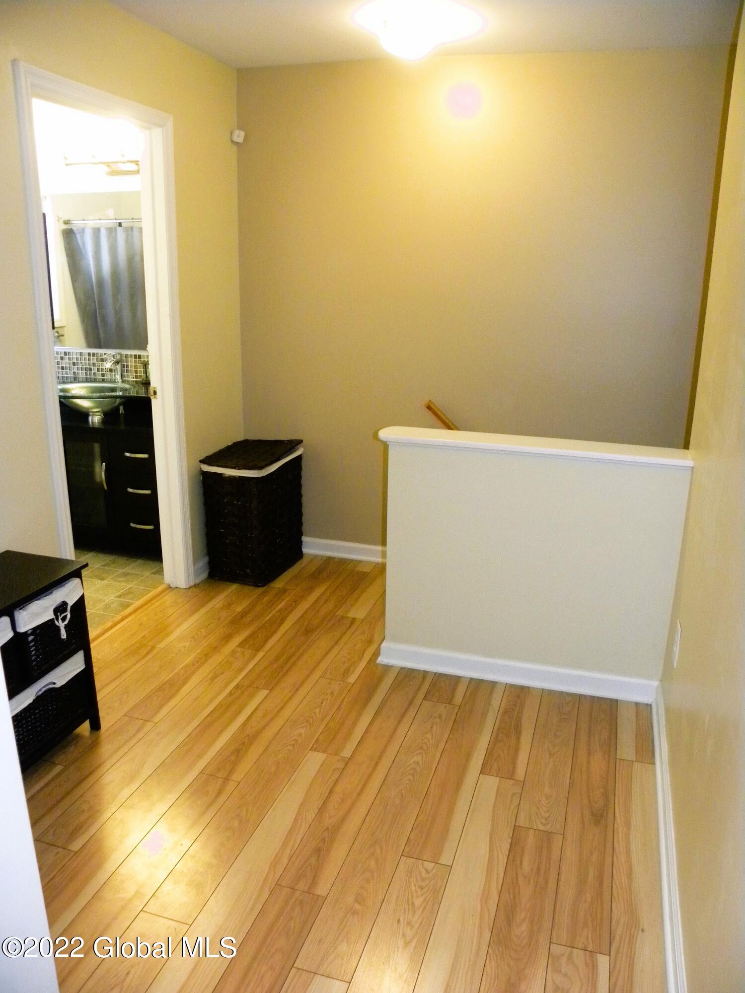 443 Kings Road Schenectady, NY 12304 - Photo 14 of 21 DSCN3438