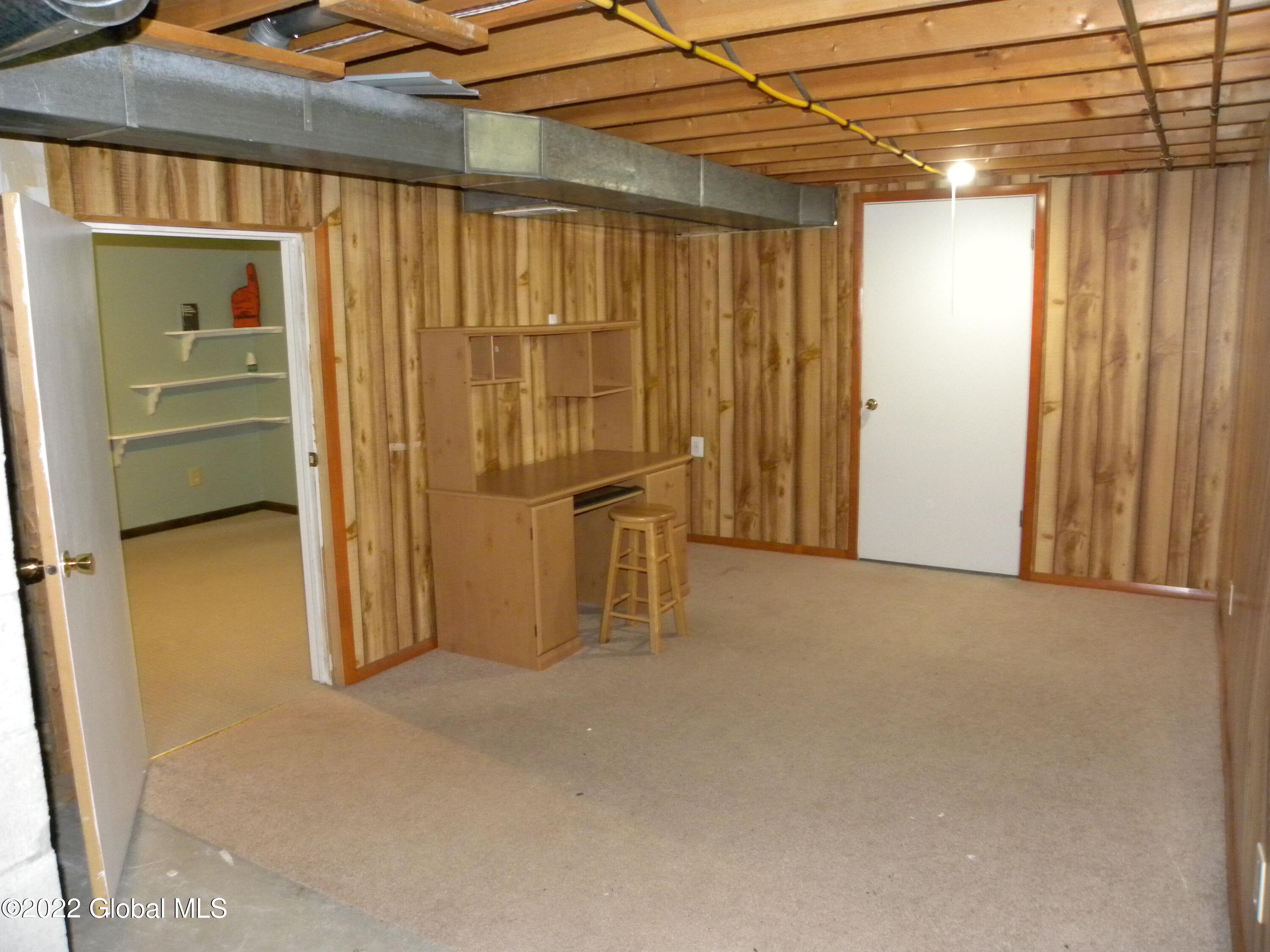 443 Kings Road Schenectady, NY 12304 - Photo 20 of 21 DSCN3445