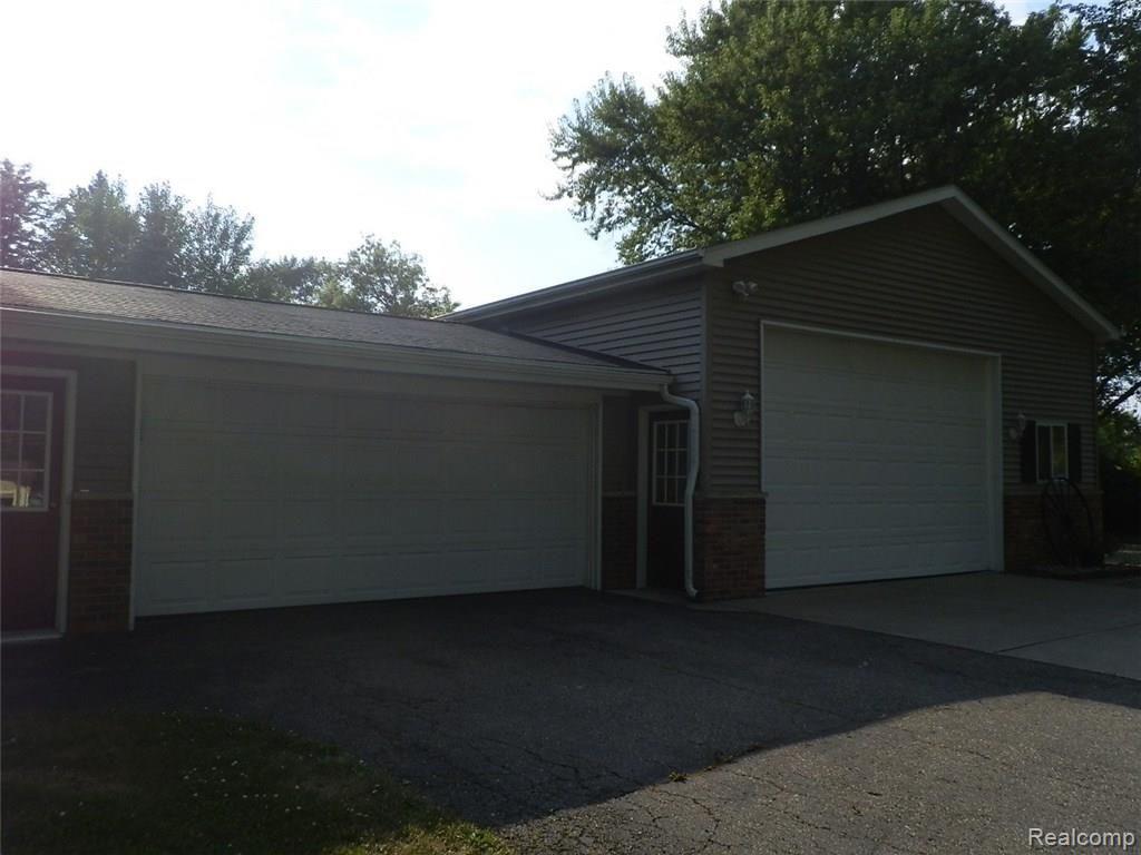 5426 Howe Road Grand Blanc, MI 48439 - Photo 50 of 64 5426 Howe.50