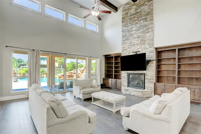 $1,350,000 | 14 Pravia Path Drive, Missouri City, TX 77459