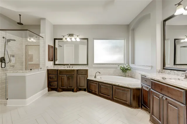 $1,350,000 | 14 Pravia Path Drive, Missouri City, TX 77459