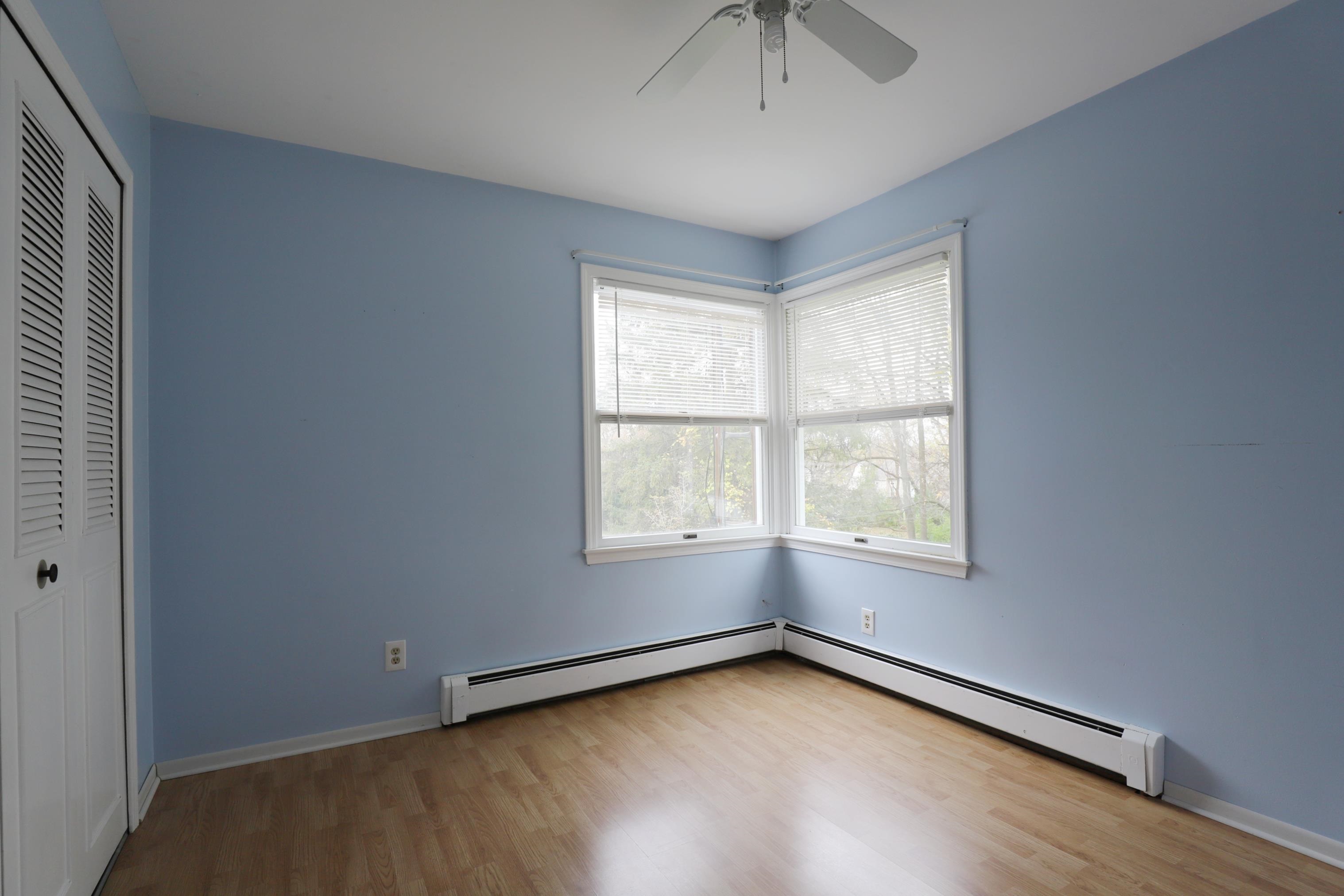 6082 West River Road Flushing, MI 48433 - Photo 20 of 35 50126095-19.JPG