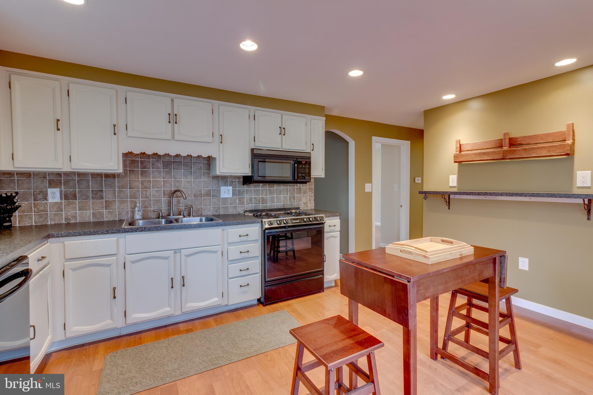 112 Clementon Road Berlin, NJ 08009 - Photo 12 of 24