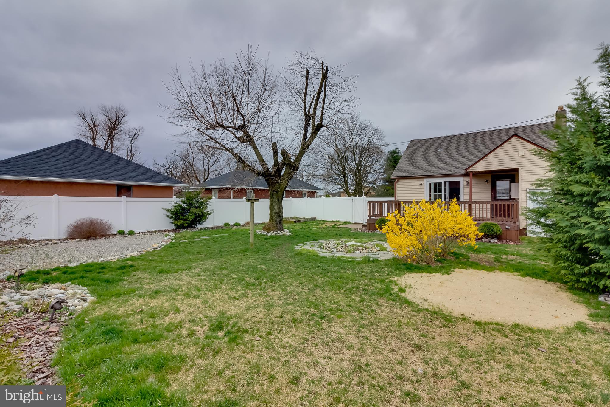 112 Clementon Road Berlin, NJ 08009 - Photo 24 of 24
