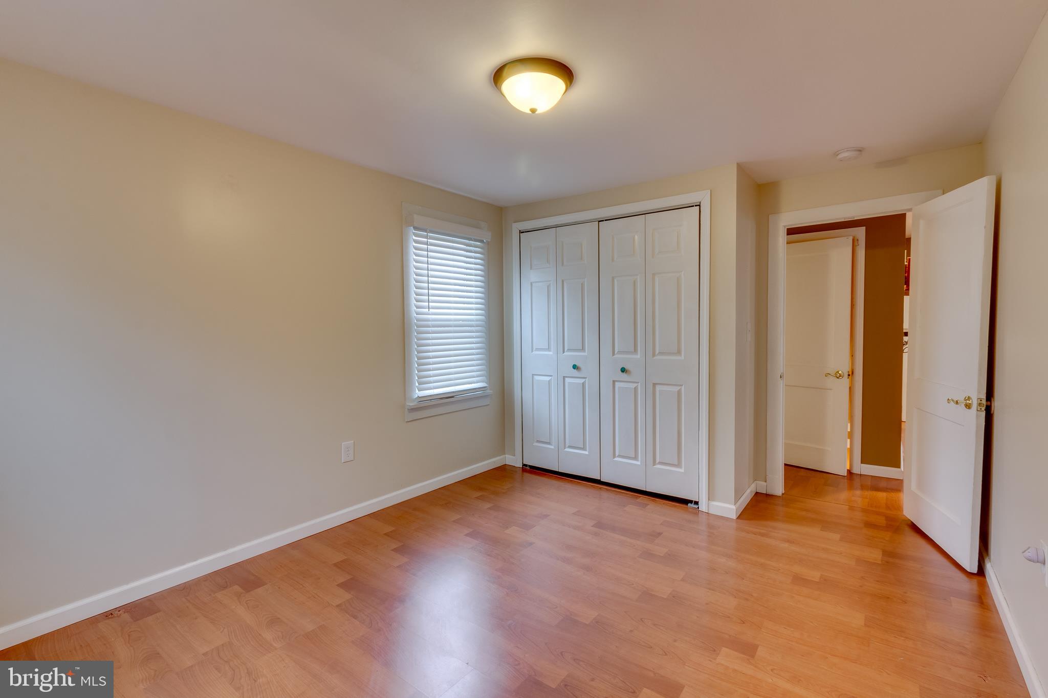 112 Clementon Road Berlin, NJ 08009 - Photo 7 of 24