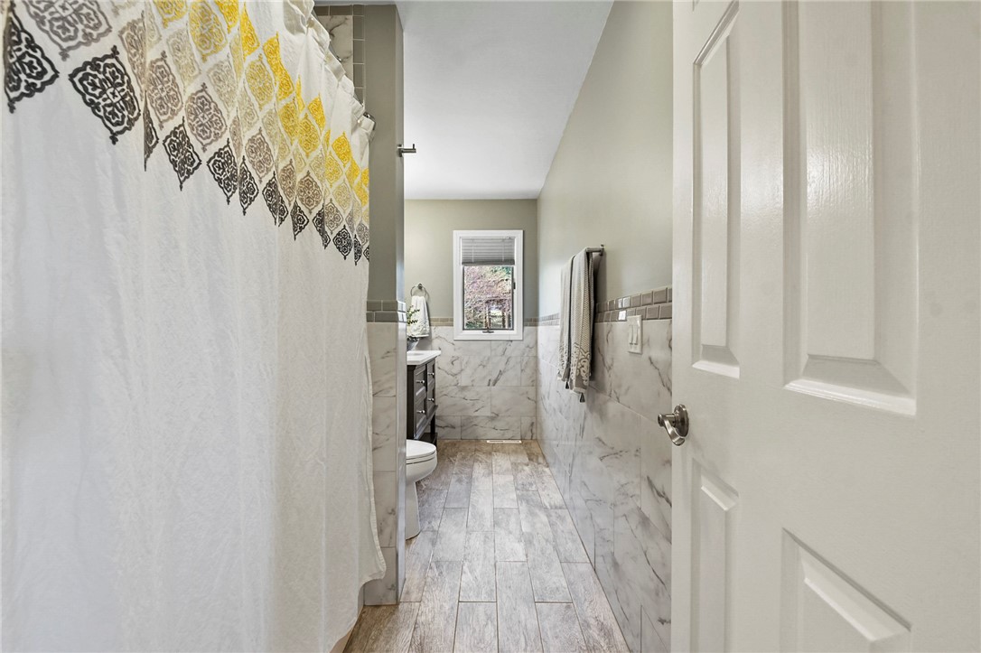 11 Natick Circle Cranston, RI 02921 - Photo 13 of 38