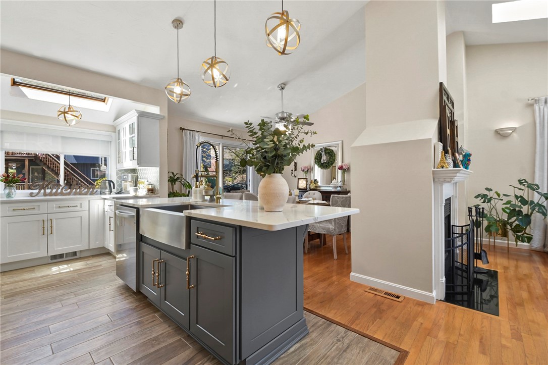 11 Natick Circle Cranston, RI 02921 - Photo 15 of 38