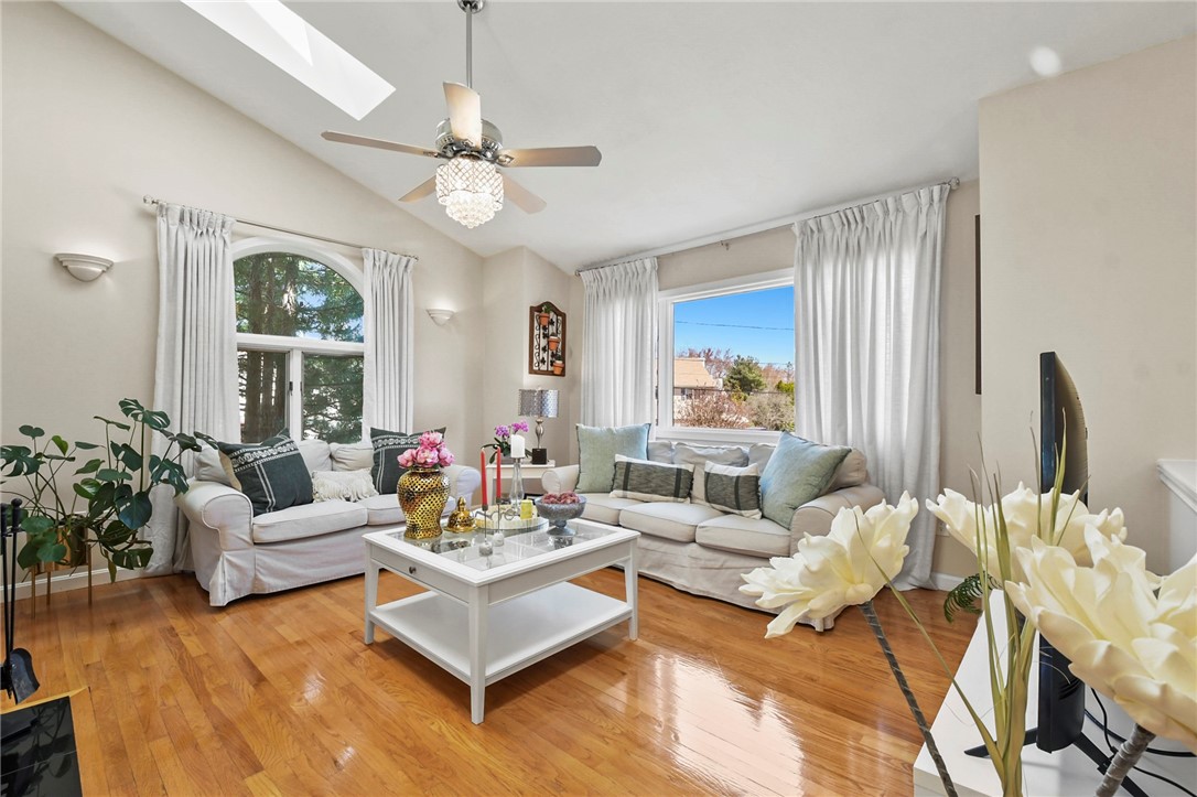 11 Natick Circle Cranston, RI 02921 - Photo 24 of 38