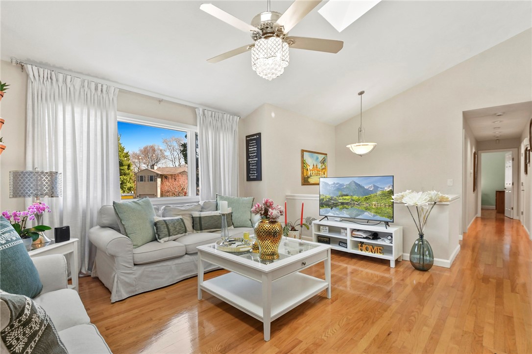 11 Natick Circle Cranston, RI 02921 - Photo 27 of 38