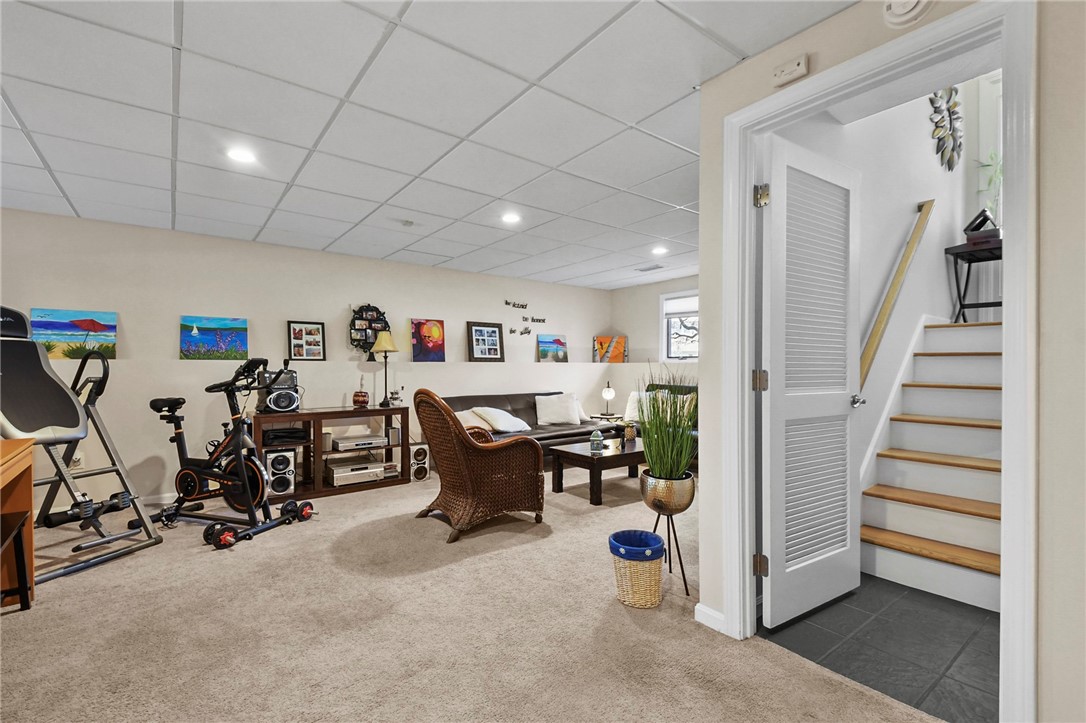 11 Natick Circle Cranston, RI 02921 - Photo 29 of 38