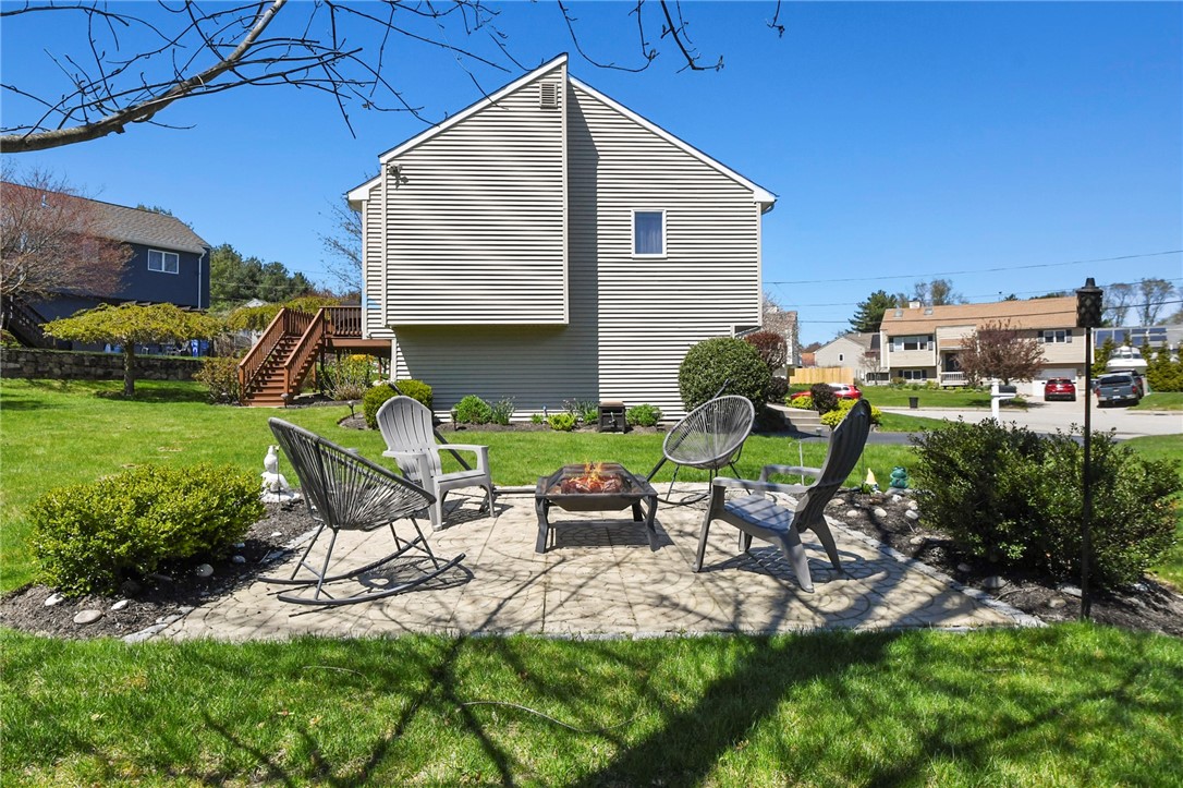 11 Natick Circle Cranston, RI 02921 - Photo 33 of 38