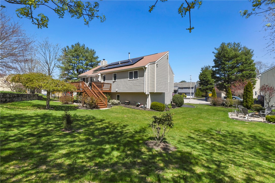 11 Natick Circle Cranston, RI 02921 - Photo 34 of 38