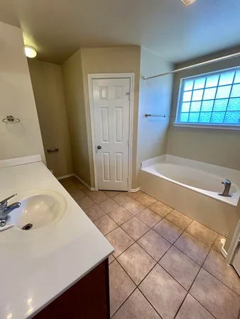 $1,675 | 6717 89th Street, Lubbock, TX 79424