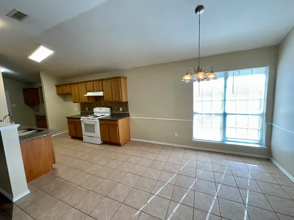 $1,650 | 6717 89th Street, Lubbock, TX 79424