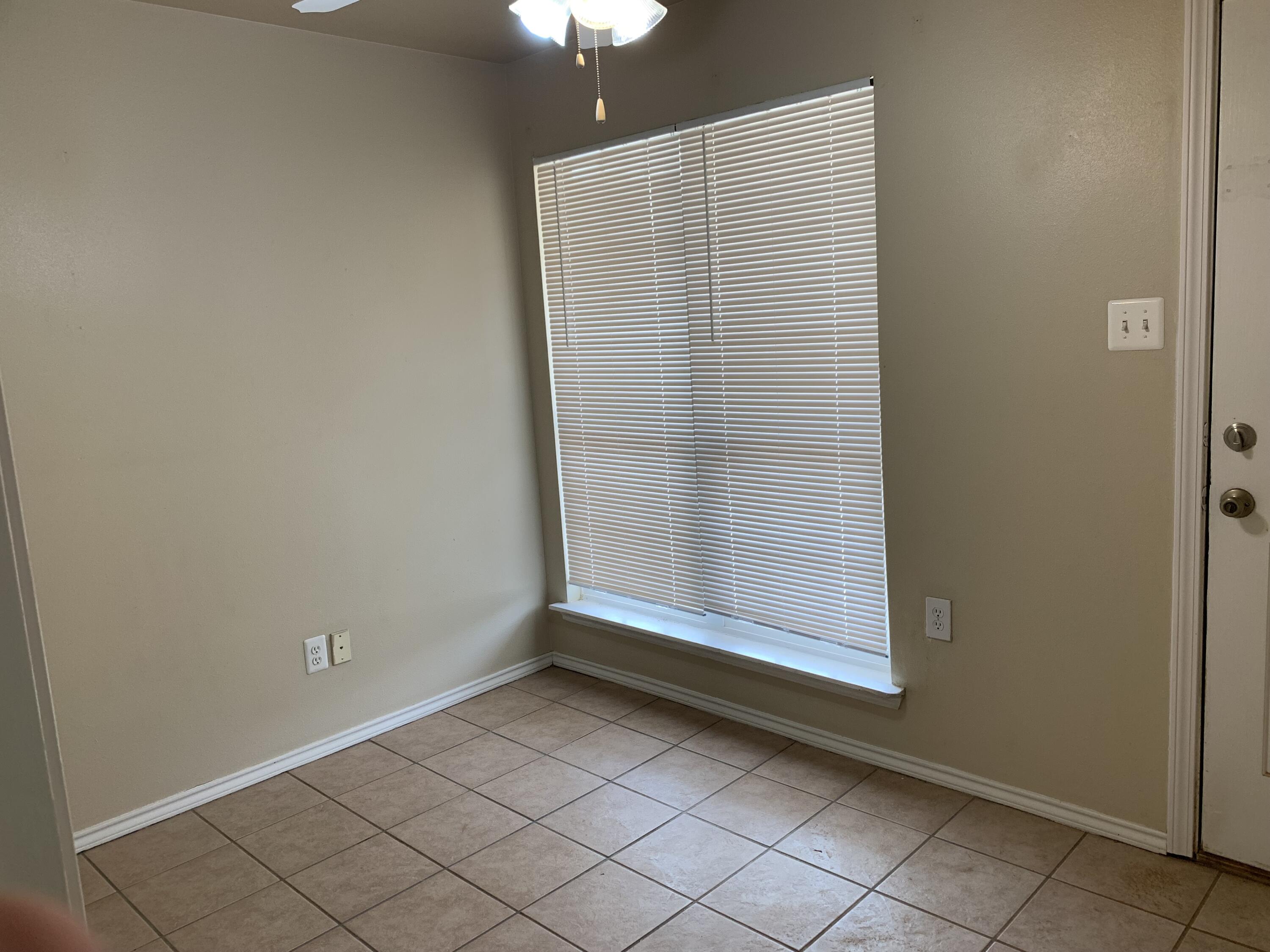 6717 89th Street Lubbock, TX 79424 - Photo 6 of 10