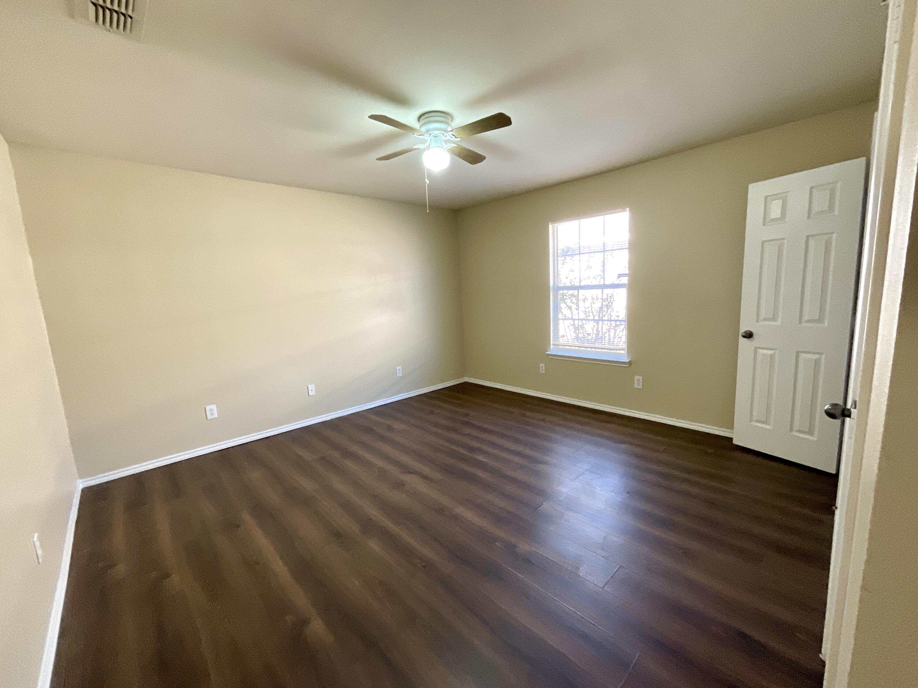 6717 89th Street Lubbock, TX 79424 - Photo 6 of 11 original (20)