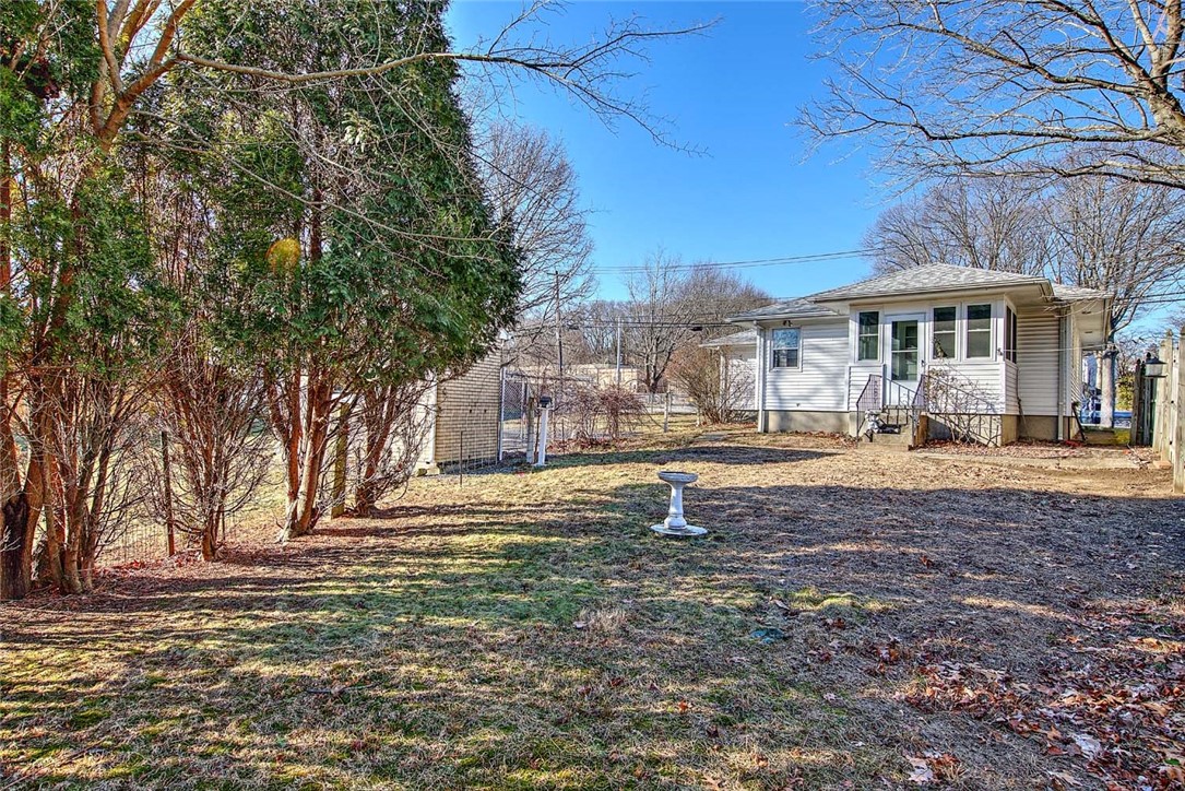 370 Budlong Road Cranston, RI 02920 - Photo 34 of 36 Gallery Image 34