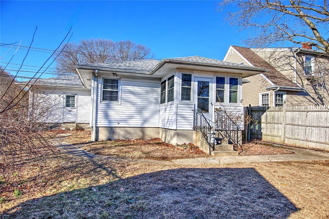 370 Budlong Road Cranston, RI 02920 - Photo 35 of 36 Gallery Image 35