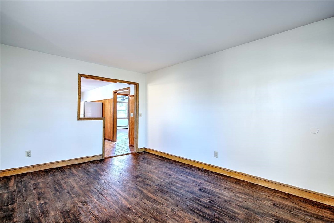370 Budlong Road Cranston, RI 02920 - Photo 7 of 36 Gallery Image 7