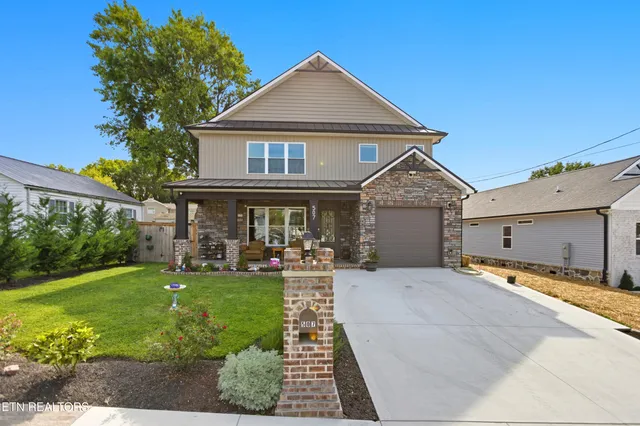 $590,000 | 507 Rule Street, Maryville, TN 37804