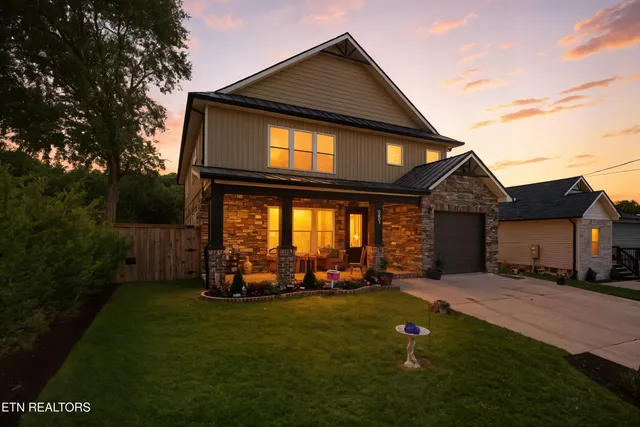 $590,000 | 507 Rule Street, Maryville, TN 37804