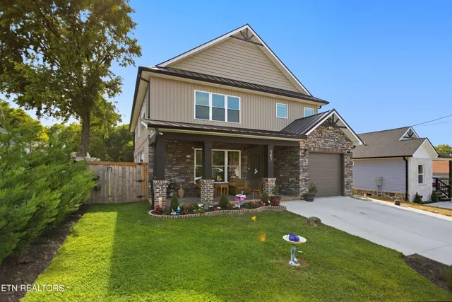 $590,000 | 507 Rule Street, Maryville, TN 37804