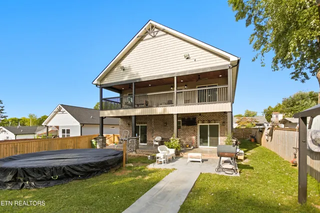 $590,000 | 507 Rule Street, Maryville, TN 37804