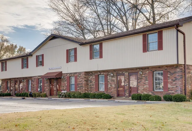 $1,250 | 930 South Water Avenue, Unit 5, Gallatin, TN 37066