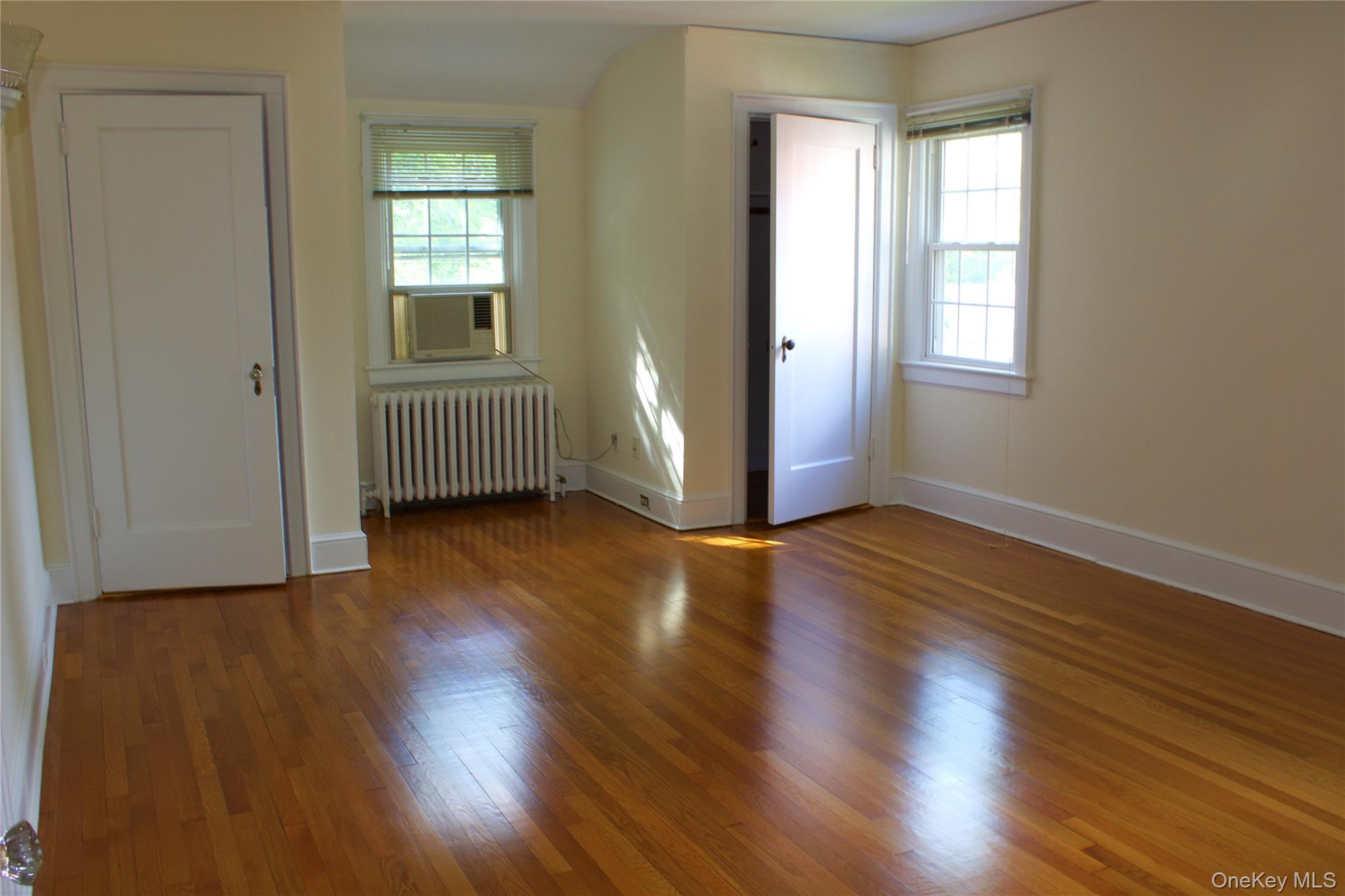 100 Potter Road Scarsdale, NY 10583 - Photo 4 of 12
