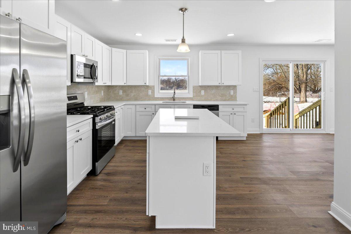 464 Sykesville Road Wrightstown, NJ 08562 - Photo 8 of 34