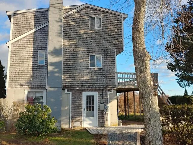 $2,300 | 32 5th Avenue, Charlestown, RI 02813