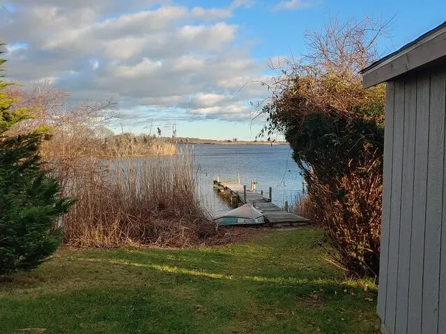 $2,300 | 32 5th Avenue, Charlestown, RI 02813