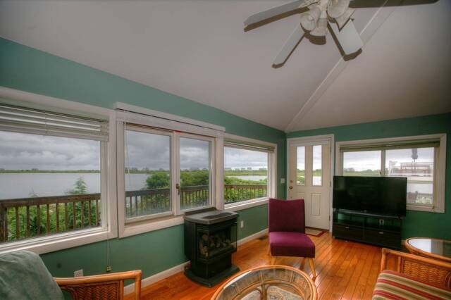 32 5th Avenue Charlestown, RI 02813 - Photo 4 of 10