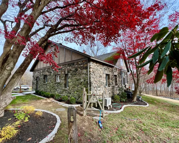 $4,000 | 85 Washington Road, Carmel, NY 10512