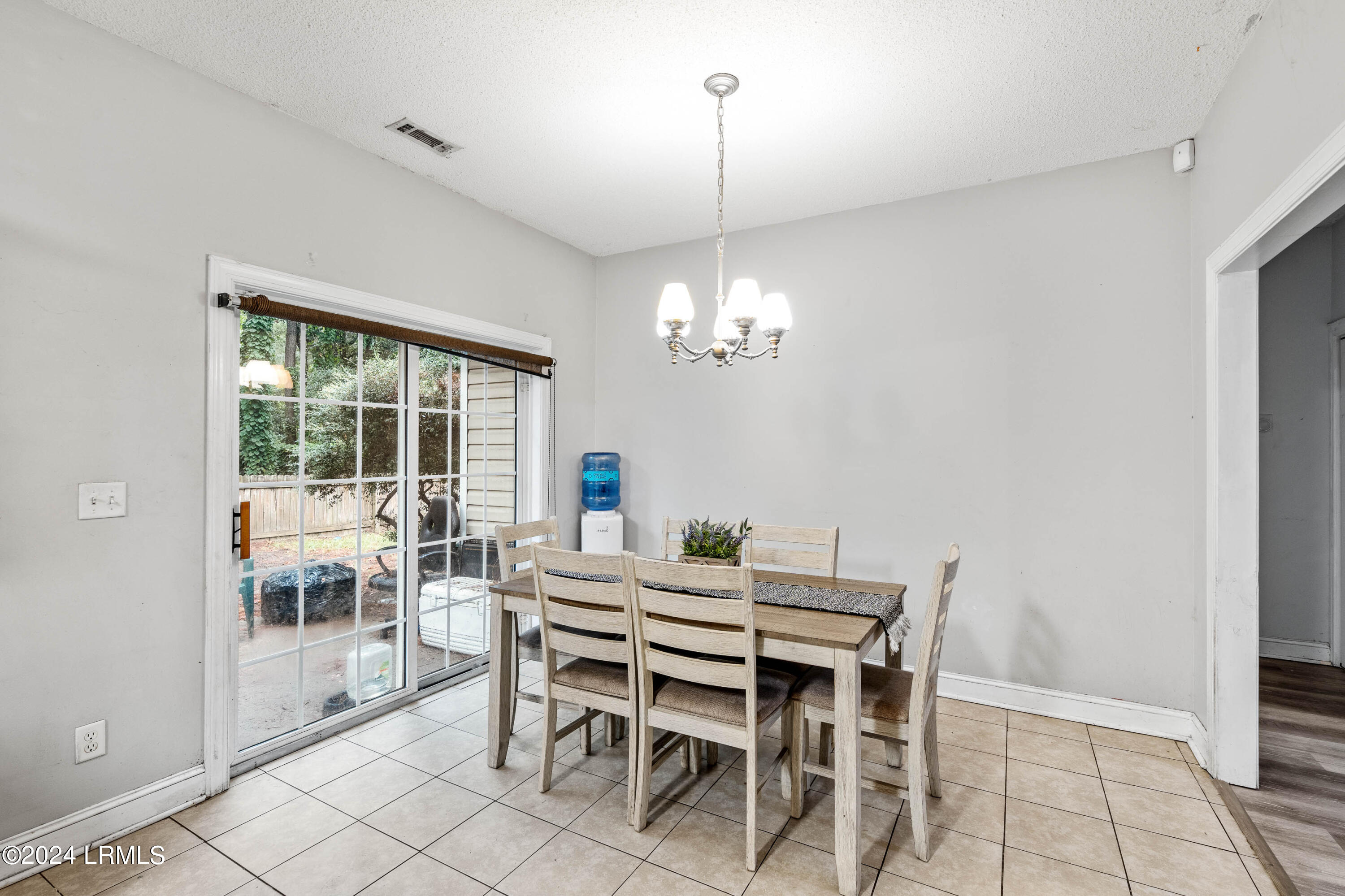 6007 Green Pond Road Beaufort, SC 29906 - Photo 14 of 27 6007 Green Pond Interior-18