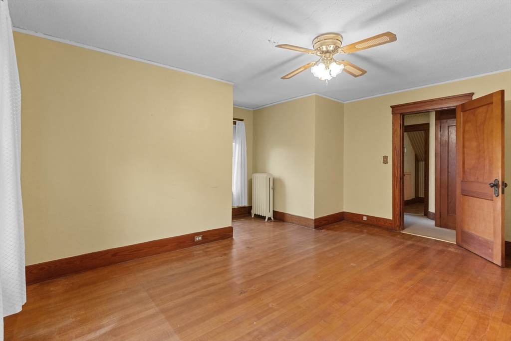 35 Chesterfield Road Worcester, MA 01602 - Photo 23 of 32