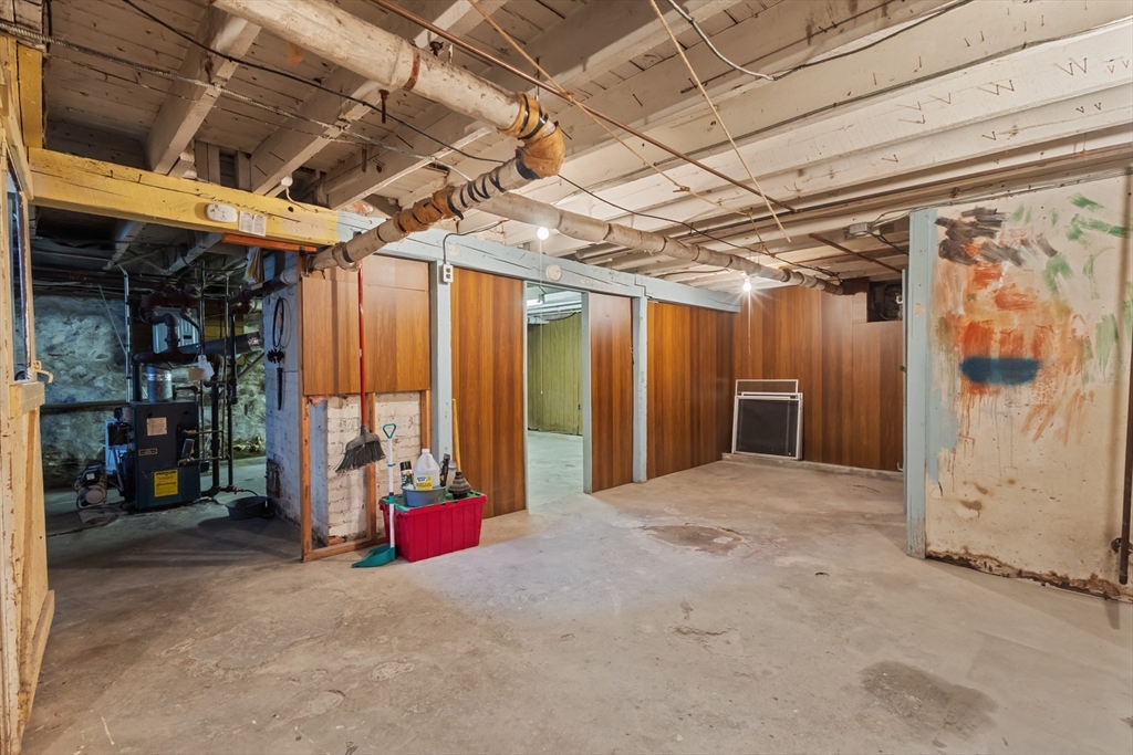 35 Chesterfield Road Worcester, MA 01602 - Photo 27 of 32