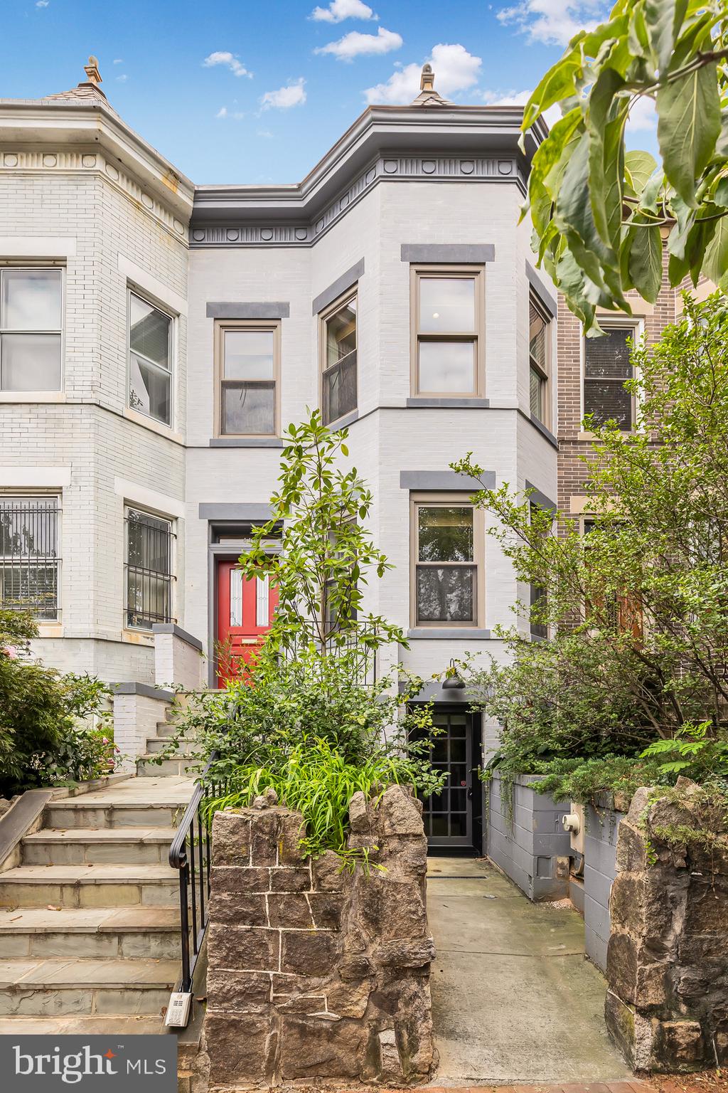 415 10th Street Northeast Washington, DC 20002 - Photo 49 of 51 Close to many shops and restaurants