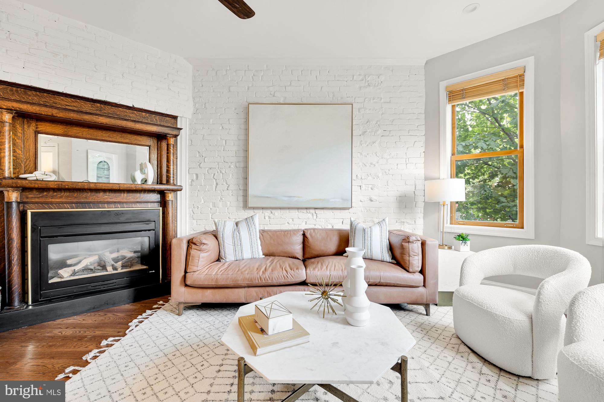 415 10th Street Northeast Washington, DC 20002 - Photo 4 of 51 Fireplace