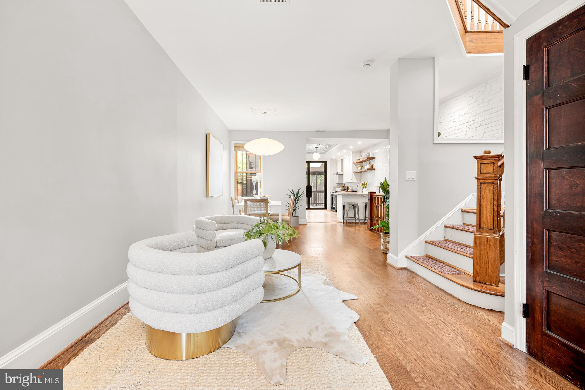 415 10th Street Northeast Washington, DC 20002 - Photo 7 of 51 High ceilings