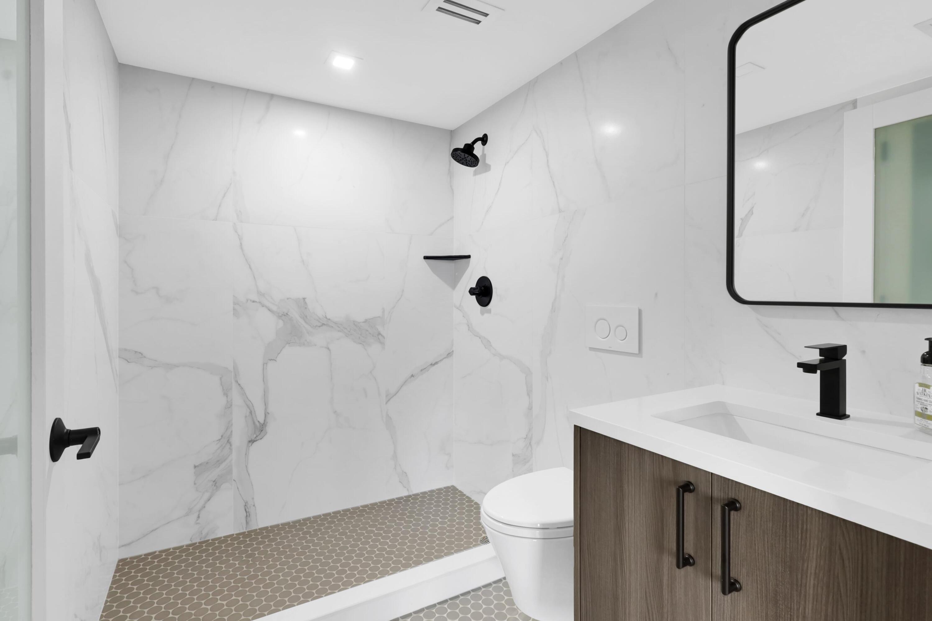 4 Royal Palm Way, Unit 4020 Boca Raton, FL 33432 - Photo 8 of 20 BB BATH 2