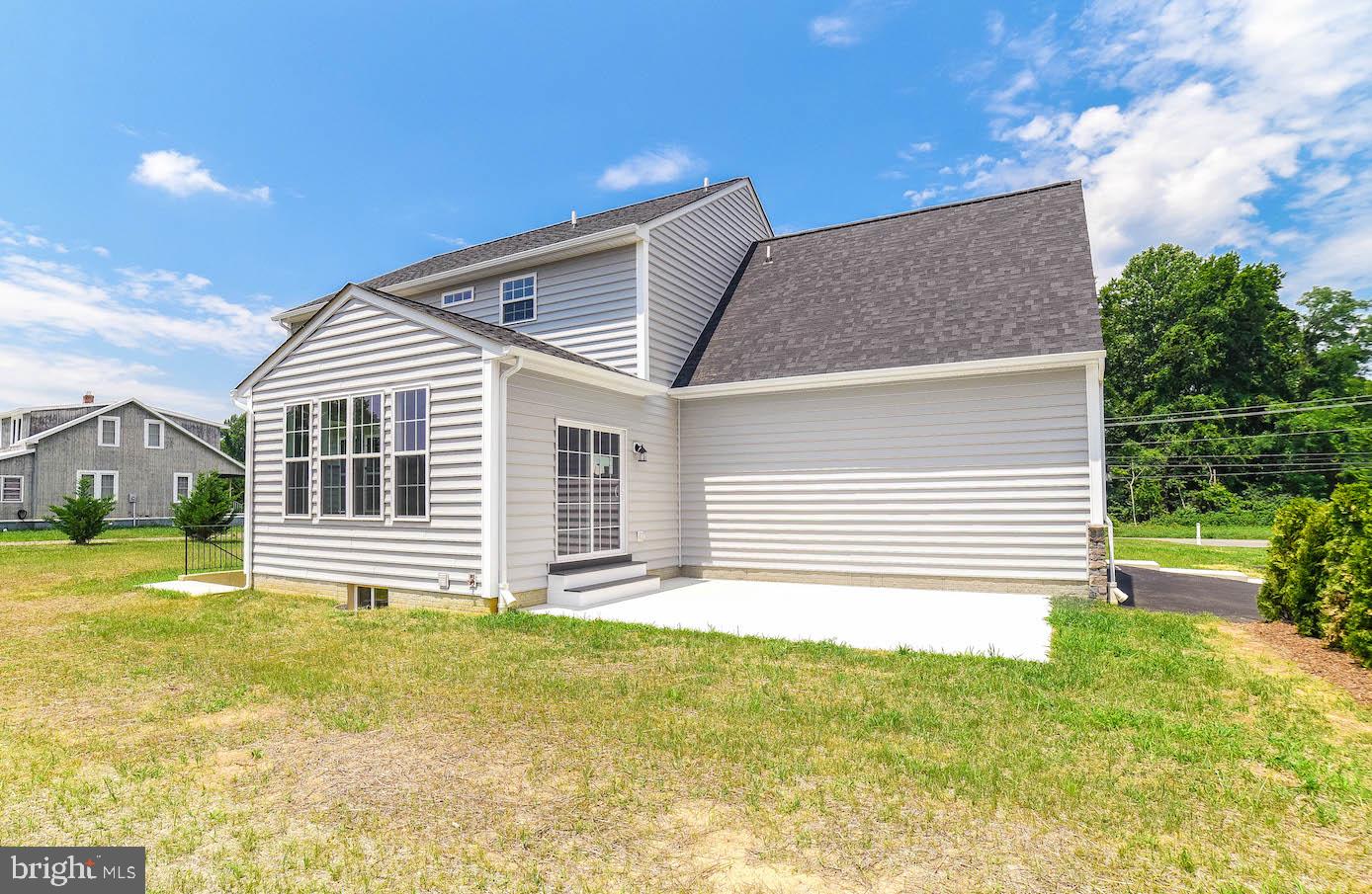1155 Cove Point Road Lusby, MD 20657 - Photo 6 of 50 Patio and Sunroom