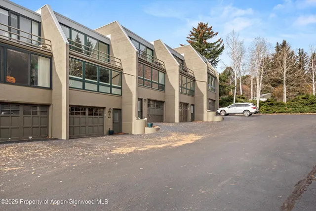 $1,475,000 | 805 Pinon Drive, Unit 4, Basalt, CO 81621