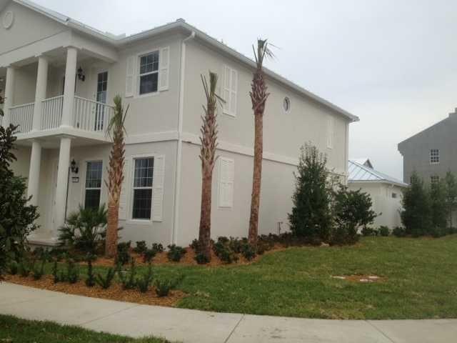 End Unit with Green Space