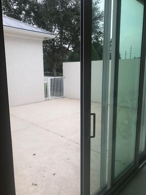 1007 Key Largo Street Jupiter, FL 33458 - Photo 21 of 26 IMG_7810