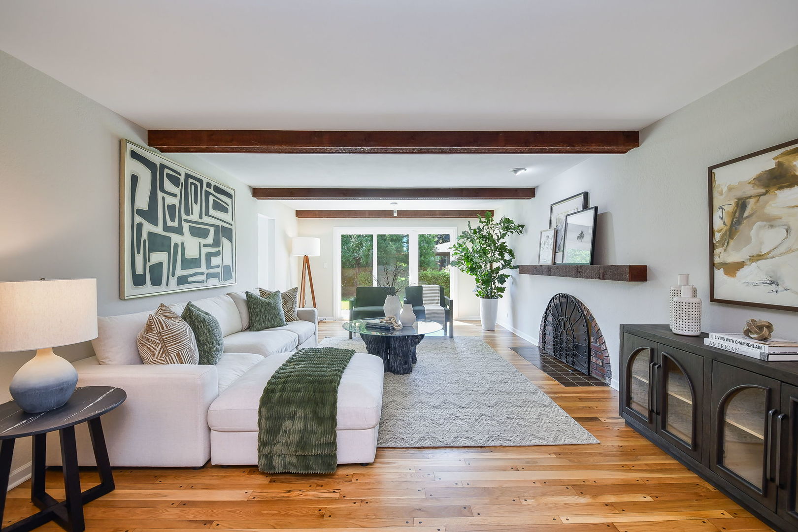 541 Williamsburg Road Glen Ellyn, IL 60137 - Photo 12 of 45 a living room with furniture fireplace and a large window